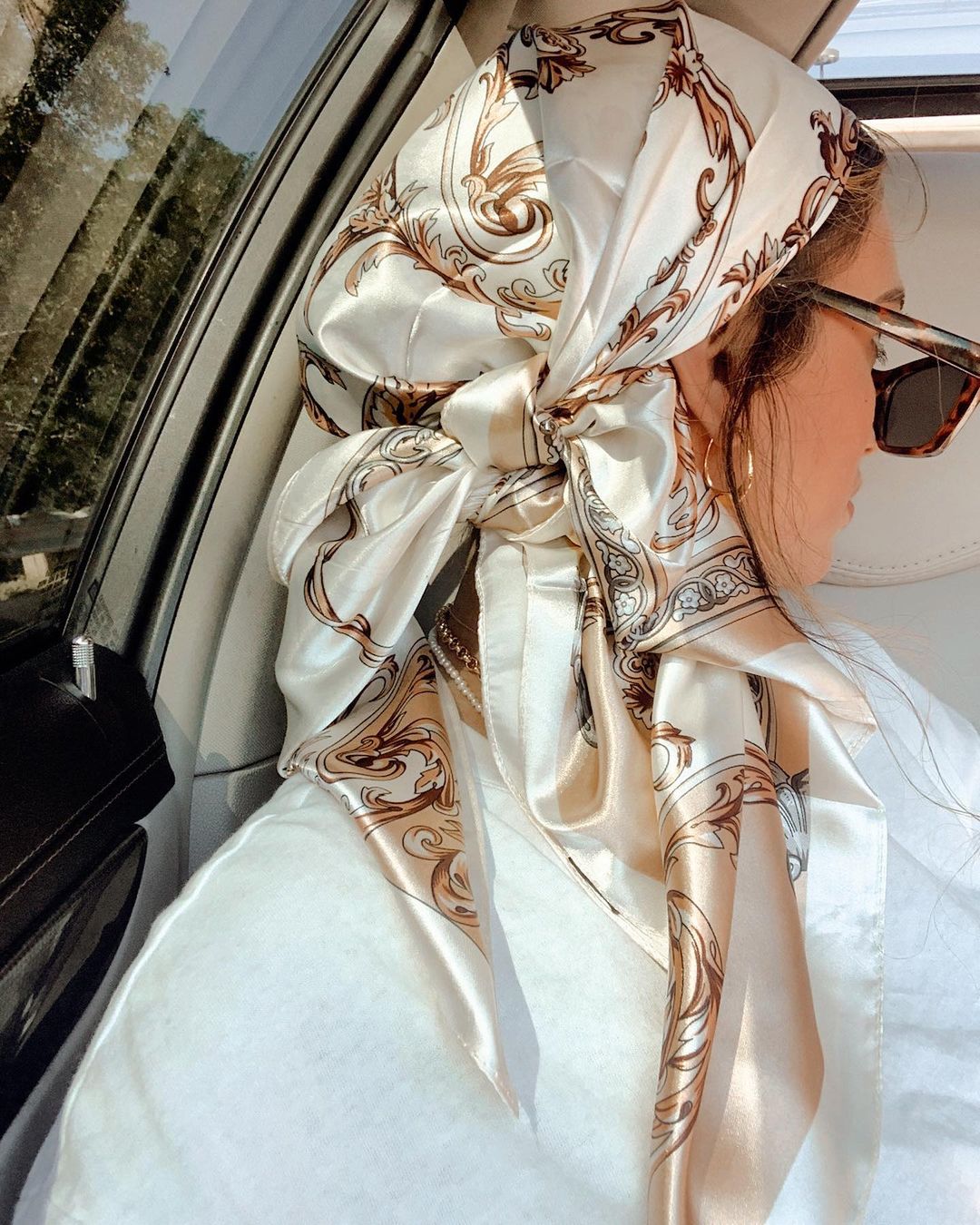 Foulard carré en Satin pour fe - Silk Scarf Square avis et prix
