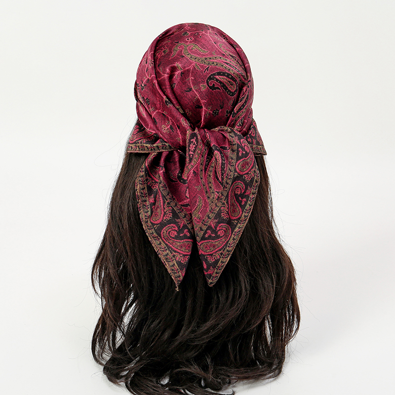 Foulard en soie de luxe 70*70c - Silk Scarf Square avis et prix
